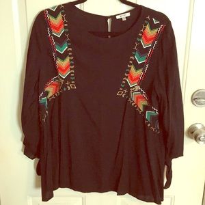NWOT Ladies tribal print top